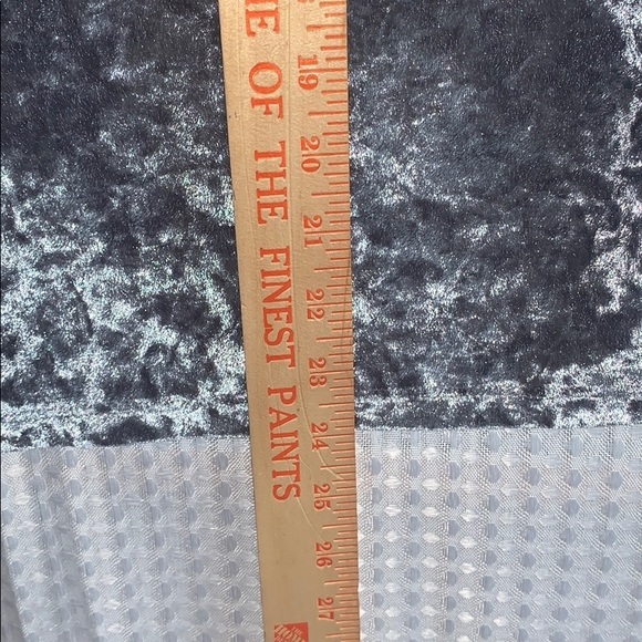 Crushed Velvet Embroidered Heart Waste of Time Tee - Picture 7 of 8